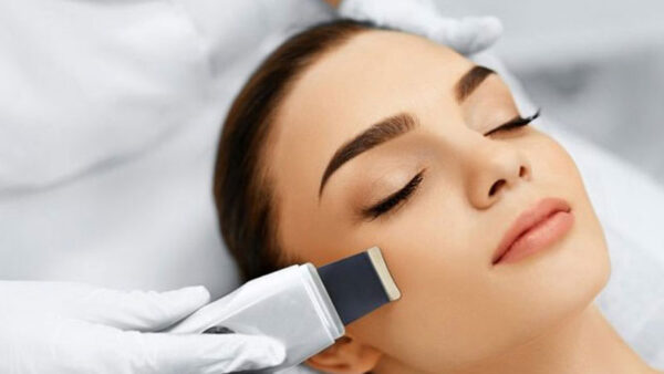 پاکسازی پوست در کرج